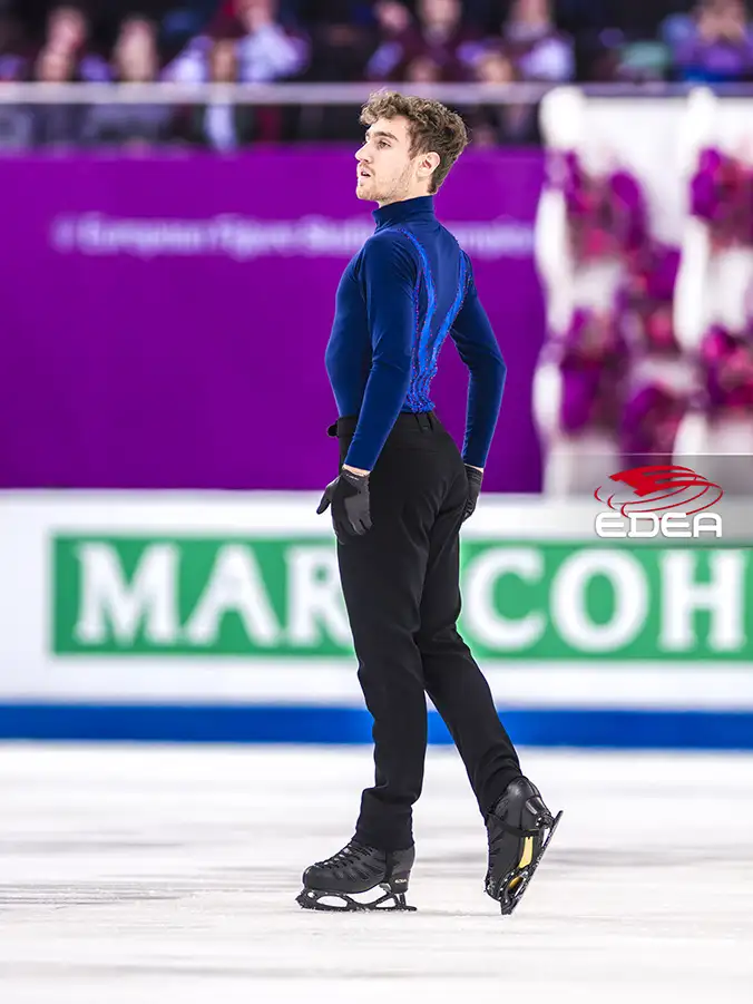 Ice Gallery Skates U.S.